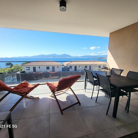 Appartement De Standing Bord De Mer Pietrosella المظهر الخارجي الصورة