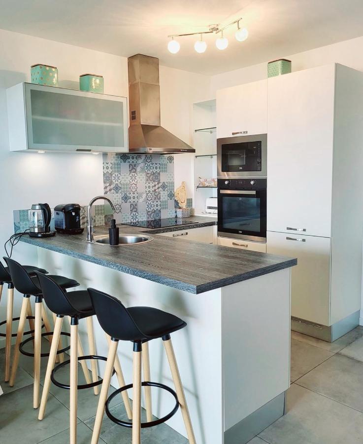 Appartement De Standing Bord De Mer Pietrosella المظهر الخارجي الصورة